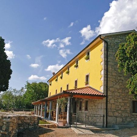 Villa Calussovo Ripenda Kras ภายนอก รูปภาพ