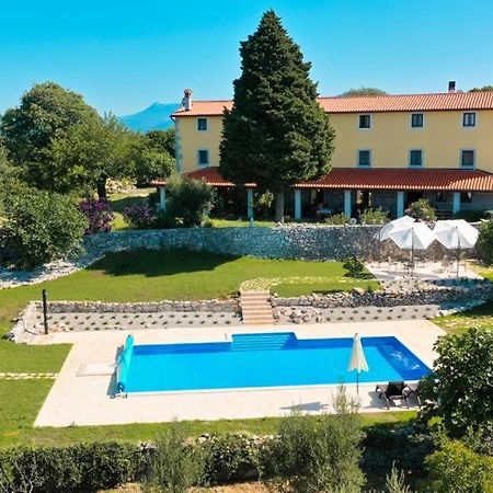 Villa Calussovo Ripenda Kras ภายนอก รูปภาพ