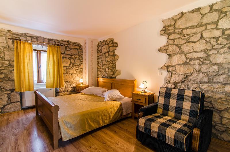 Villa Calussovo Ripenda Kras ภายนอก รูปภาพ